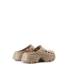 Women's Bryce Slip-on Closed Toe Casual Clogs