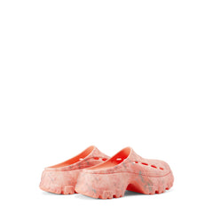 Women's Bryce Slip-on Closed Toe Casual Clogs